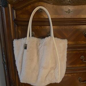 Elegant Cream Faux Fur Tote Bag